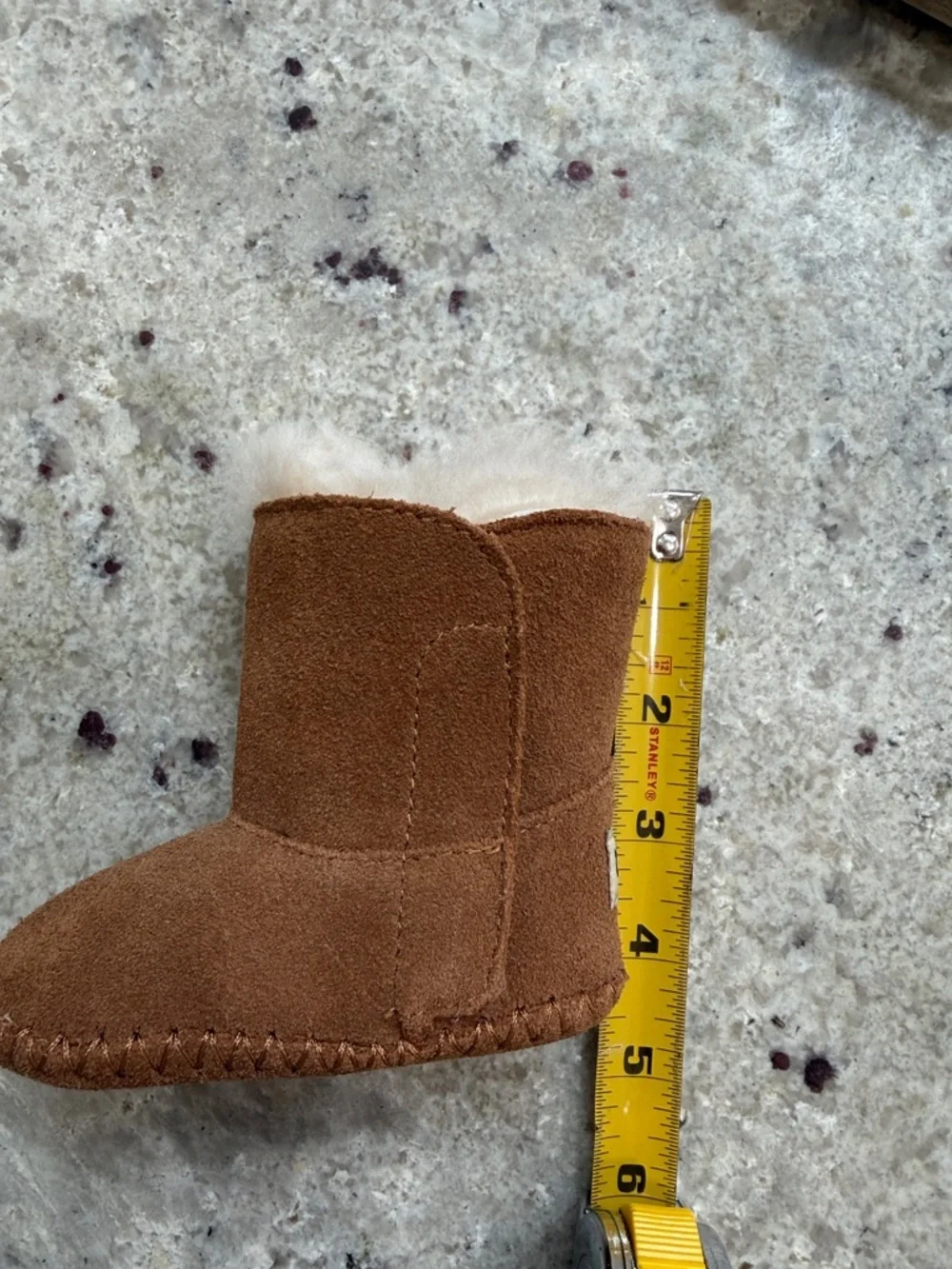 UGG Caden Baby Girl Suede Fuzzy Boot Snow Winter Bootie Tan Size 0/1